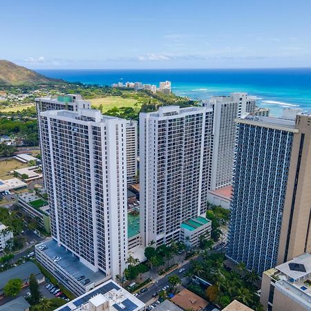 Upscale Penthouse With Ocean Views - Free Parking Apartment Honolulu Exterior photo